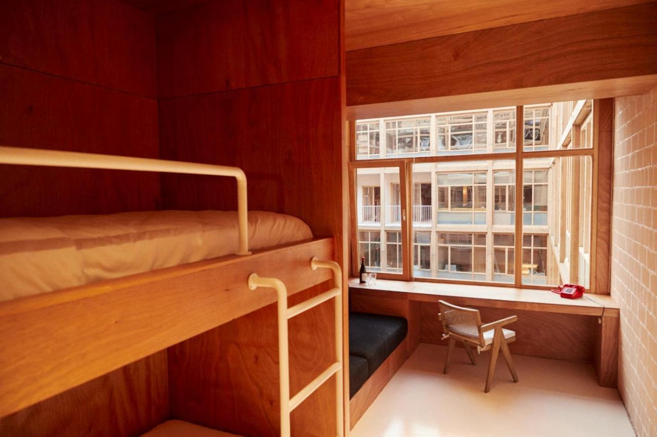 Rooms Hotel Batumi Exterior photo