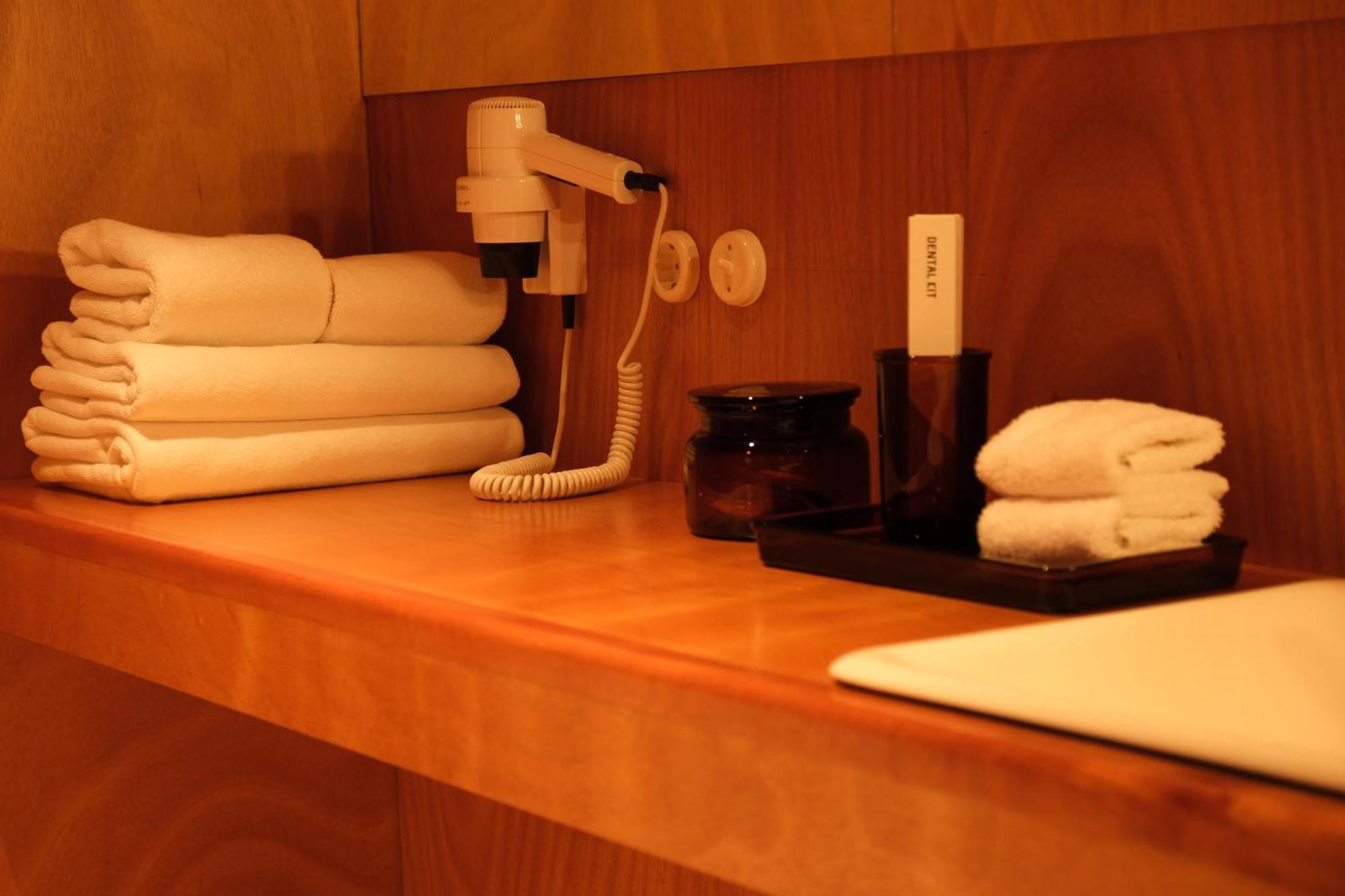 Rooms Hotel Batumi Exterior photo