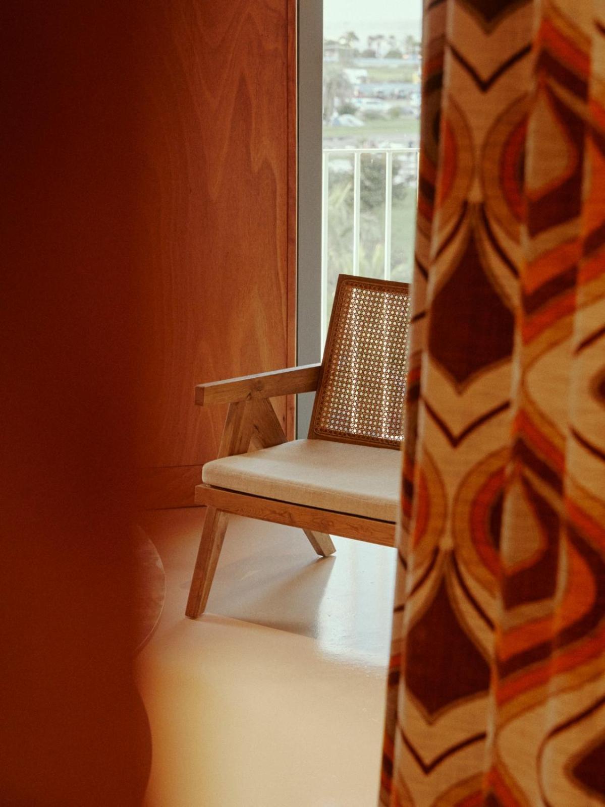 Rooms Hotel Batumi Exterior photo