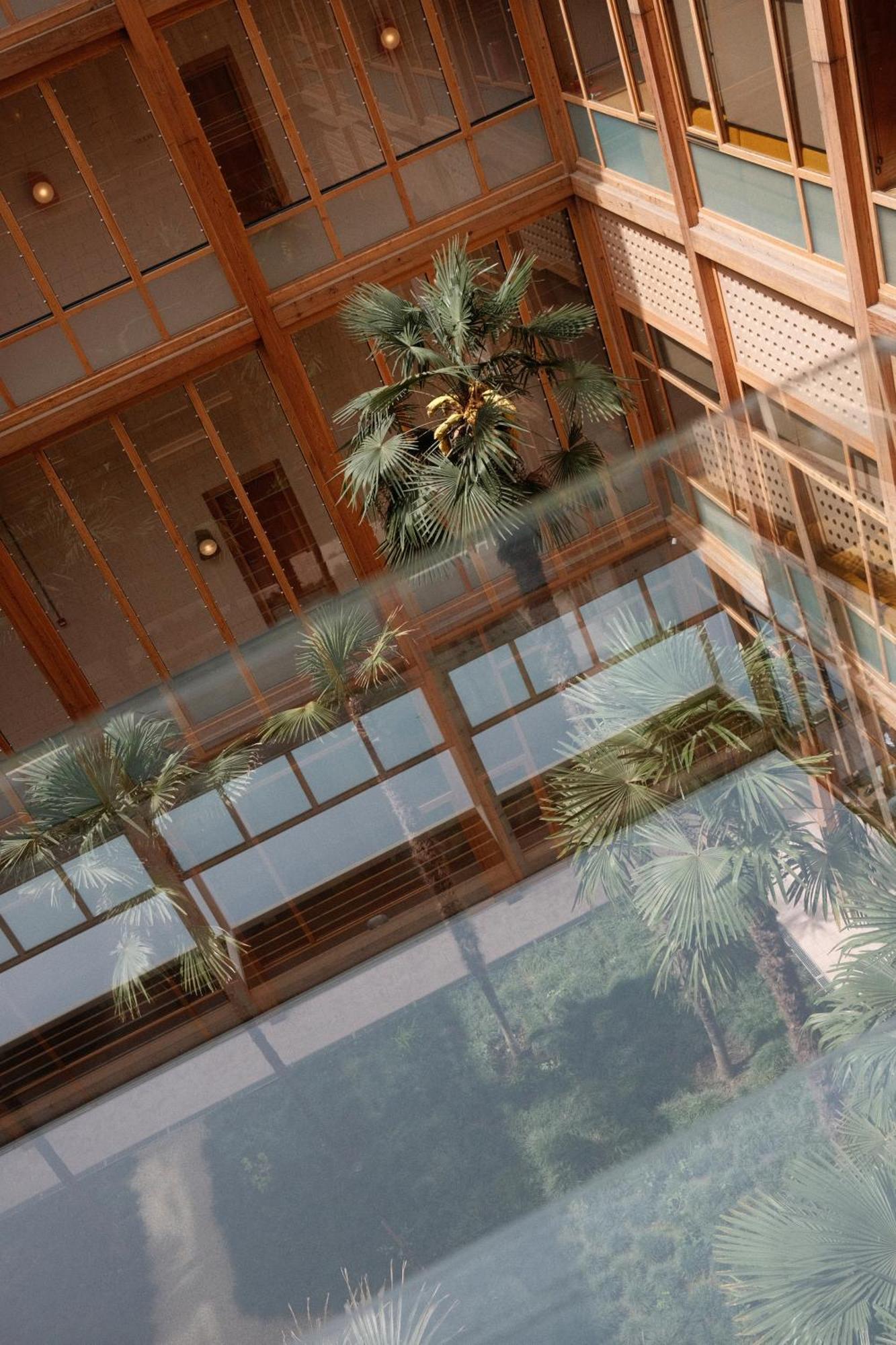 Rooms Hotel Batumi Exterior photo