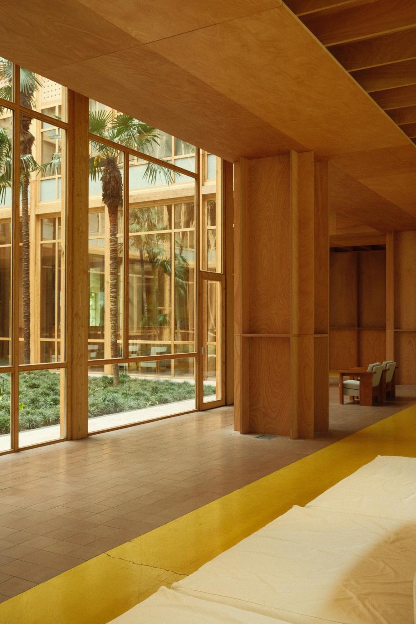 Rooms Hotel Batumi Exterior photo