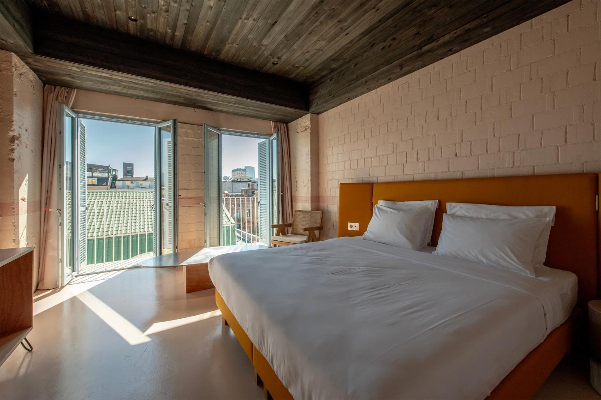 Rooms Hotel Batumi Exterior photo